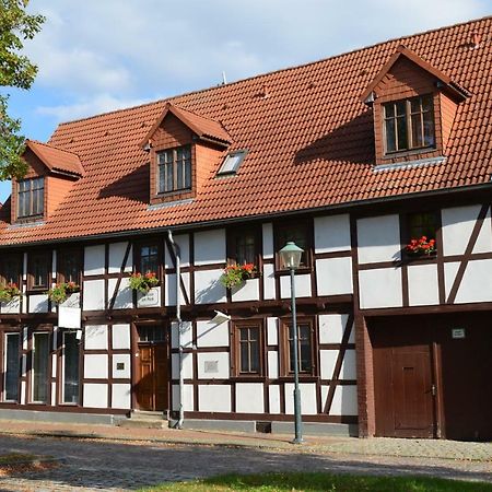 Pension Am Park Wörlitz Esterno foto